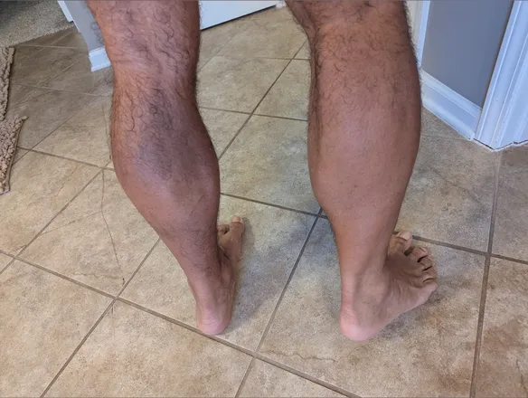 OnlyFans cuenta lookatthosecalves header 2