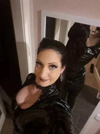 OnlyFans account  candyslip2026 header 2