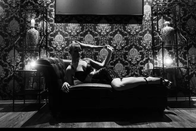 OnlyFans cuenta miss.lilou-marlou header 2