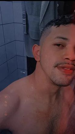 OnlyFans cuenta garotonovo header 2