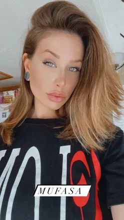 OnlyFans account  lobella21 avatar 1