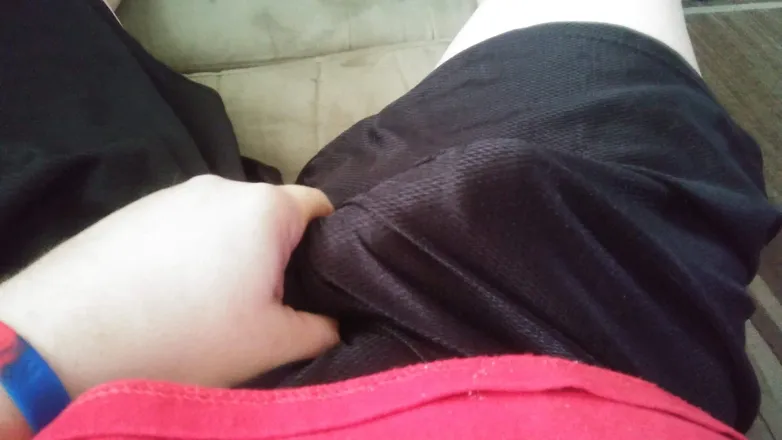 OnlyFans account  zj_sneakylinks header 2