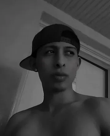 OnlyFans cuenta adrian6893 avatar 1