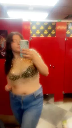 OnlyFans cuenta bellacharlie avatar 1