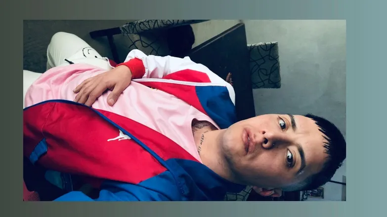 OnlyFans cuenta elyar_oficial header 2
