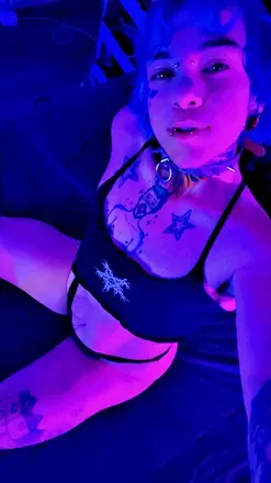 OnlyFans cuenta ftmtrash avatar 1