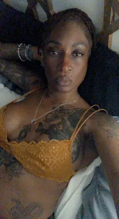 OnlyFans cuenta theegoddessden avatar 1