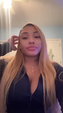 OnlyFans cuenta prettytoniixx avatar 1