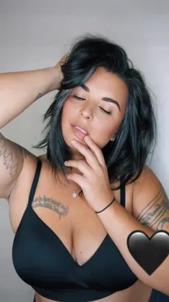 OnlyFans cuenta mrs.hking_vip header 2