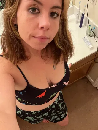 OnlyFans account  cherry_vulpix avatar 1