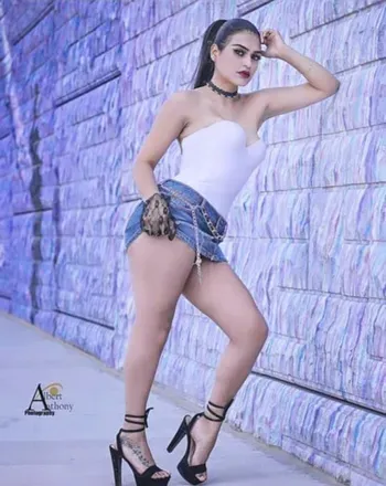 OnlyFans account  danymacas avatar 1