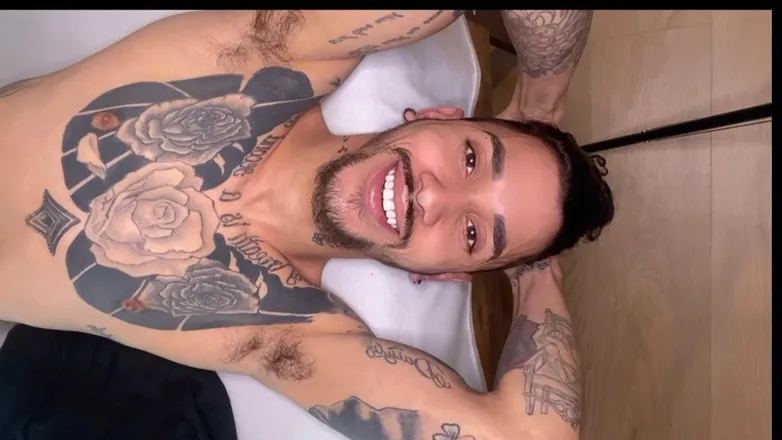 OnlyFans cuenta touchinggorgeous header 2
