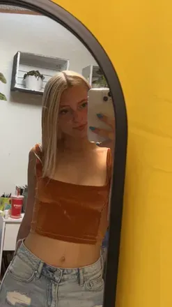 OnlyFans account  honestlyimbarbie avatar 1