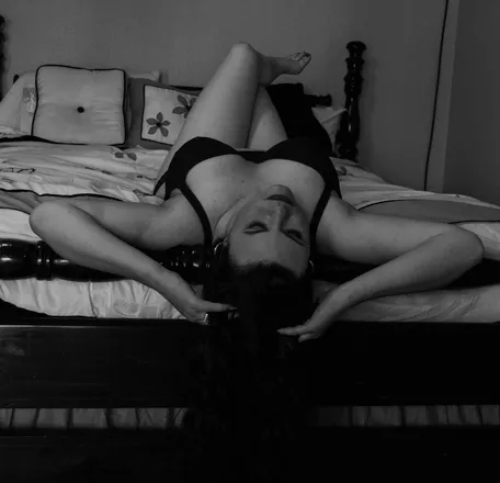 OnlyFans cuenta bustymomma6909 header 2