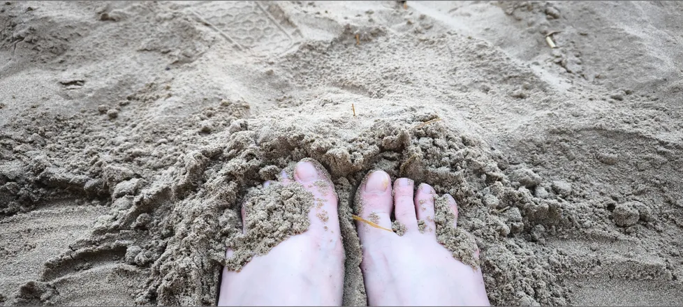 OnlyFans cuenta leila_hotfeet header 2