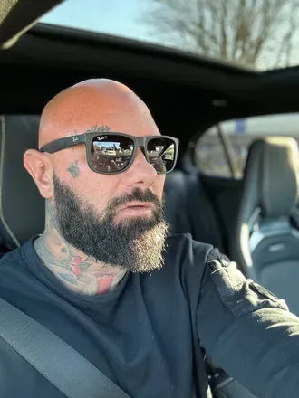 OnlyFans cuenta seanthesaint header 2