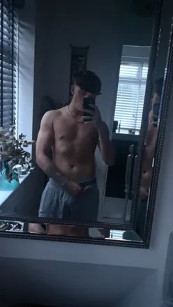 OnlyFans cuenta hwb22 header 2