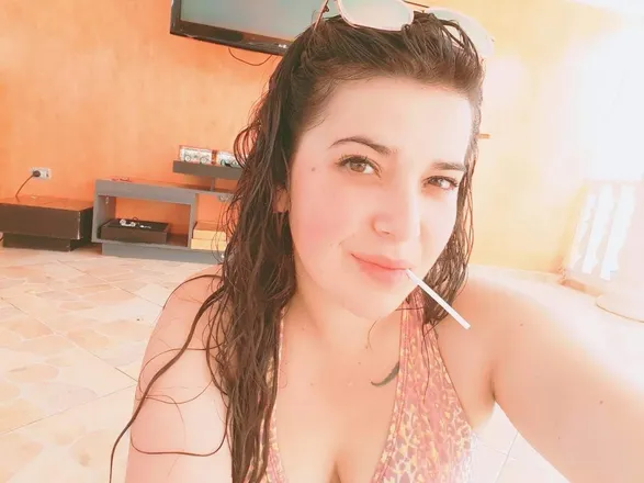 OnlyFans cuenta daniabar header 2