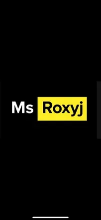 OnlyFans cuenta roxyycakes header 2