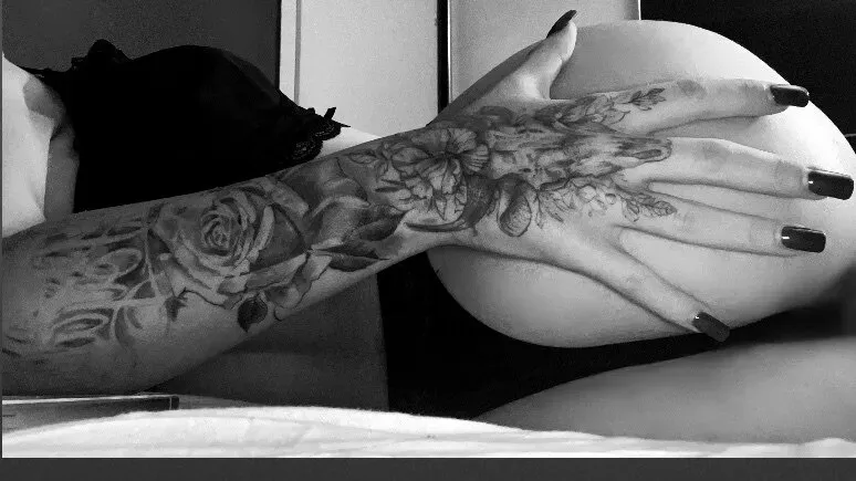 OnlyFans cuenta danavxxc header 2