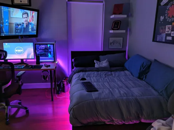 OnlyFans account  audibee header 2