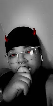 OnlyFans cuenta naughtytransboy avatar 1
