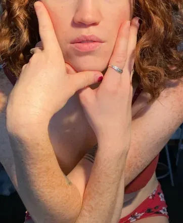 OnlyFans cuenta gingergirlmaeve avatar 1