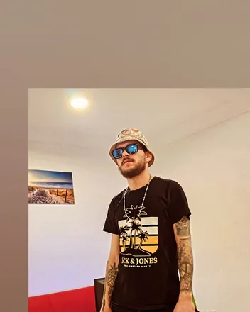 OnlyFans cuenta dake24 header 2