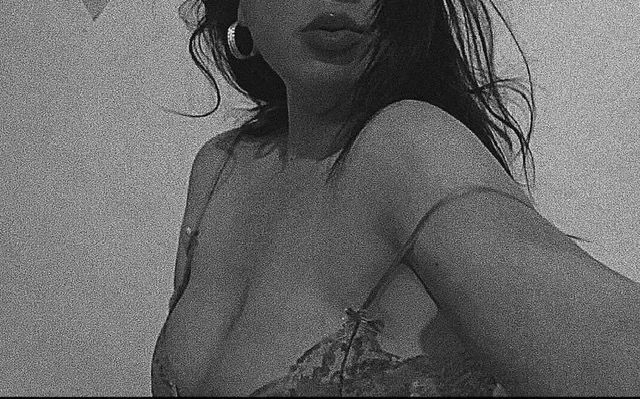 OnlyFans cuenta solangesex1 header 2