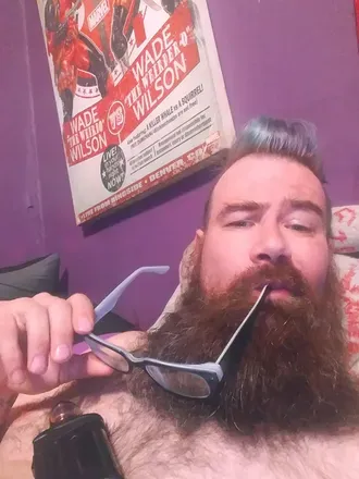 OnlyFans account  beardedpriest avatar 1
