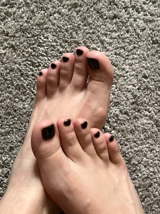 OnlyFans cuenta feetlovr1 avatar 1