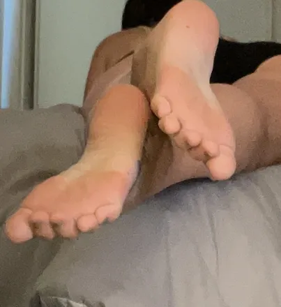 OnlyFans cuenta barefootbunny_xoxo header 2
