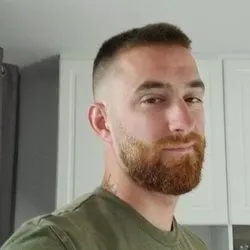 OnlyFans account  bearddodge avatar 1
