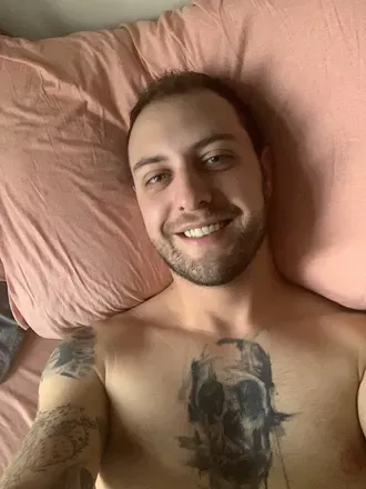 OnlyFans cuenta kinky_bartender avatar 1