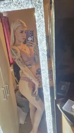 OnlyFans cuenta wifeincontrol avatar 1
