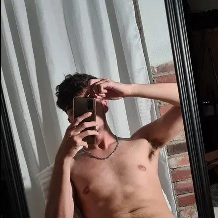 OnlyFans cuenta cr18josh01 header 2