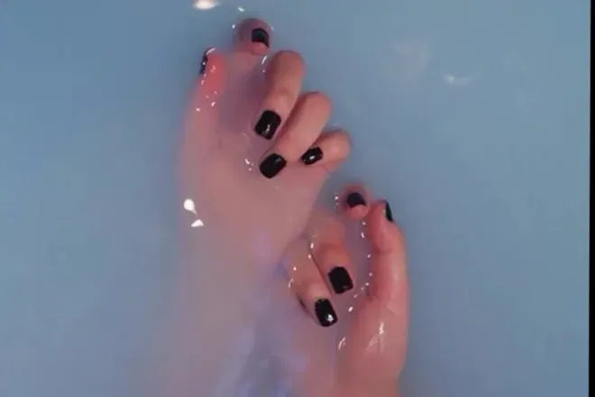 OnlyFans cuenta bonito.cadaver header 2
