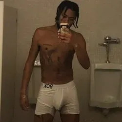 OnlyFans cuenta yitchh avatar 1