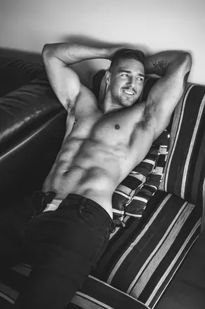 OnlyFans account  jeffrey.exposed header 2