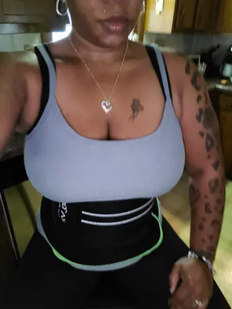OnlyFans cuenta u208860066 header 2