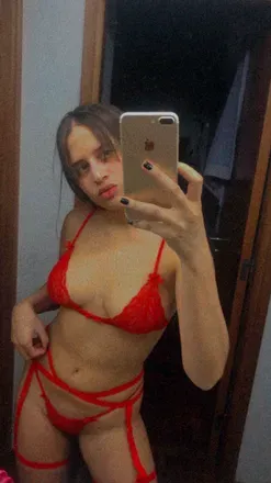 OnlyFans cuenta andreamontanerc avatar 1