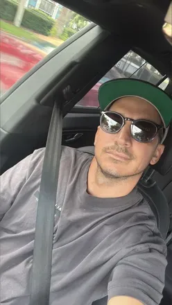 OnlyFans account  meteoro89 header 2