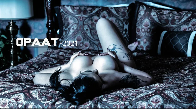 OnlyFans cuenta aryalovee header 2