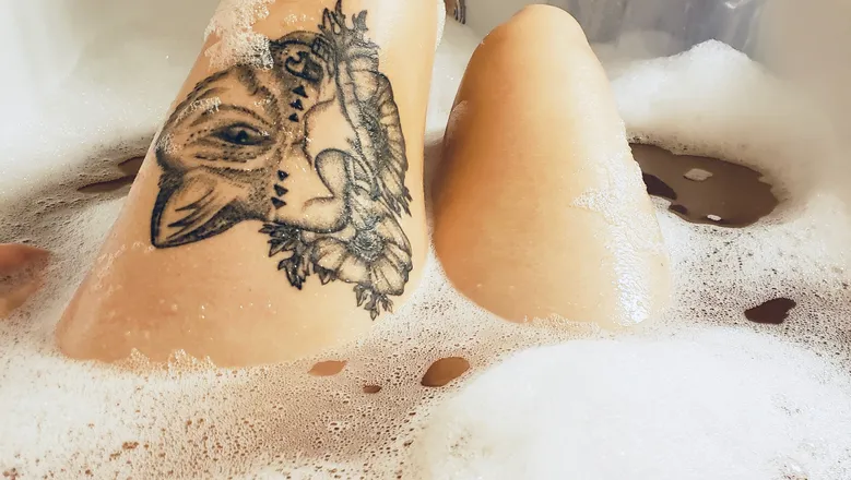OnlyFans cuenta doveydarling header 2