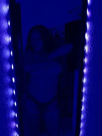 OnlyFans cuenta mamichula.hot header 2