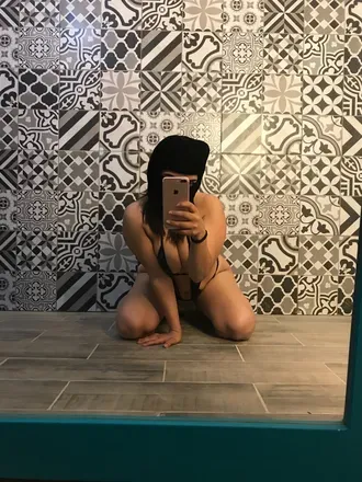 OnlyFans cuenta roxxyhellgirl avatar 1