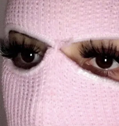 OnlyFans account  phoebe_777 header 2
