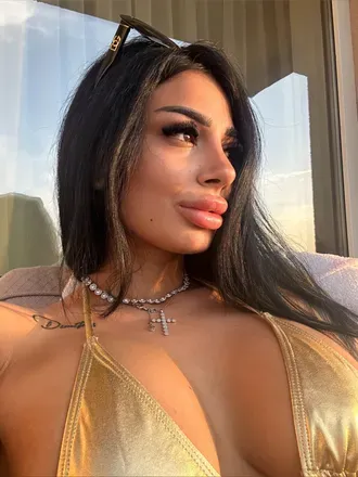 OnlyFans cuenta gabriela243122 avatar 1