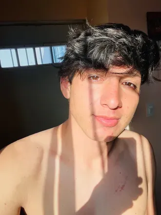 OnlyFans cuenta u323876056 avatar 1