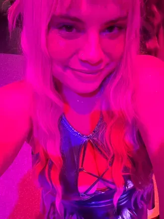 OnlyFans account  violetdae avatar 1